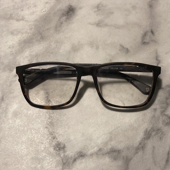 POLICE - Picture 2 of 15